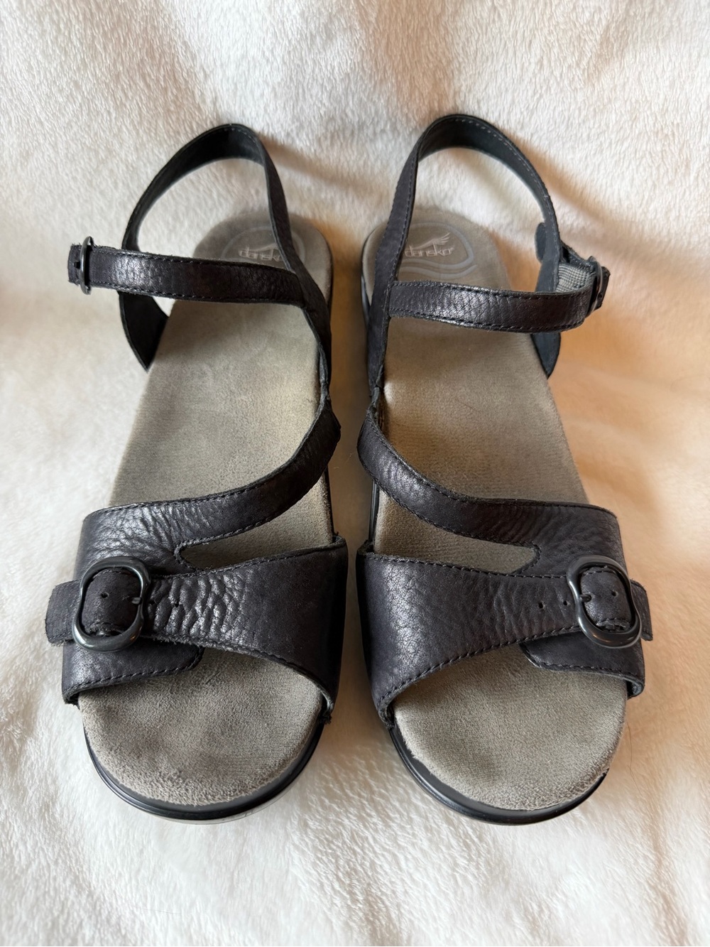 Dansko Sandi Sandals in black leather size 41 or 10.5